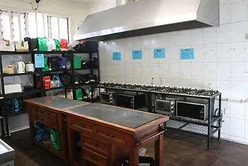 The Hive Hostel - Traveler Friendly, Passport Only Perth Australia