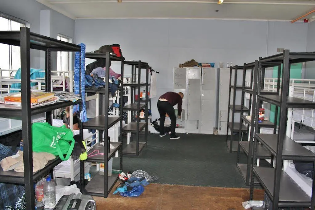 The Hive Hostel - Traveler Friendly, Passport Only Perth Australia