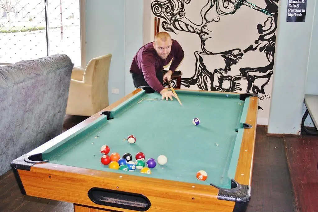 The Hive Hostel - Traveler Friendly, Passport Only Perth